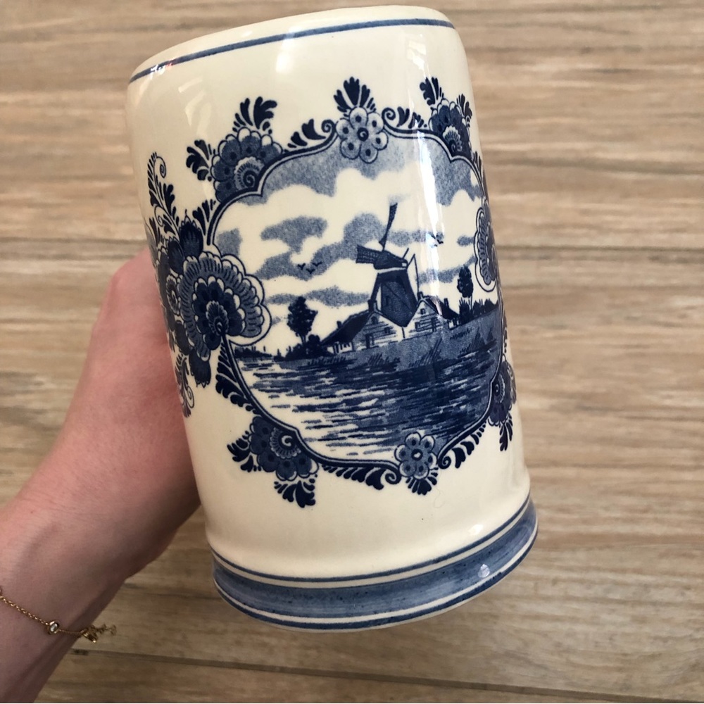 Vintage Delft Mug 16oz - Picture 3 of 11